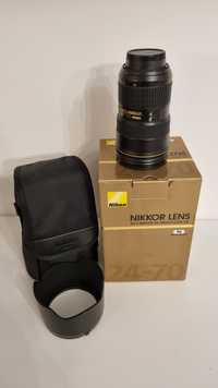 Obiectiv Nikon 24-70 mm 2.8G ED in stare foarte buna