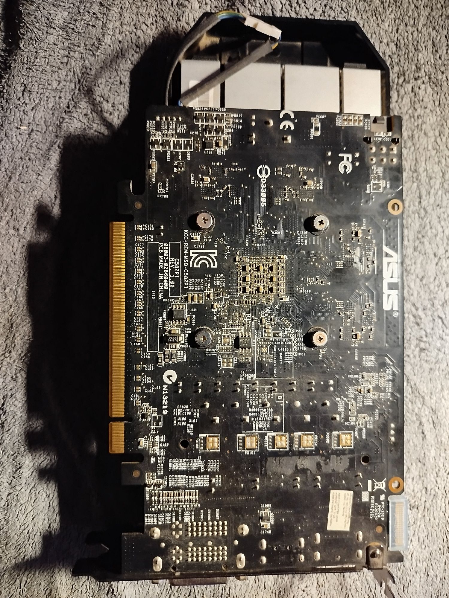 AMD Radeon R7 260x