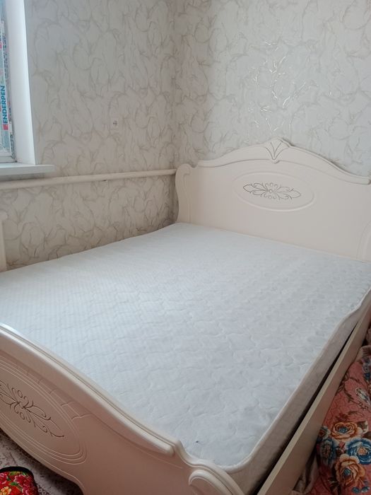 Спальни кровать сатылады