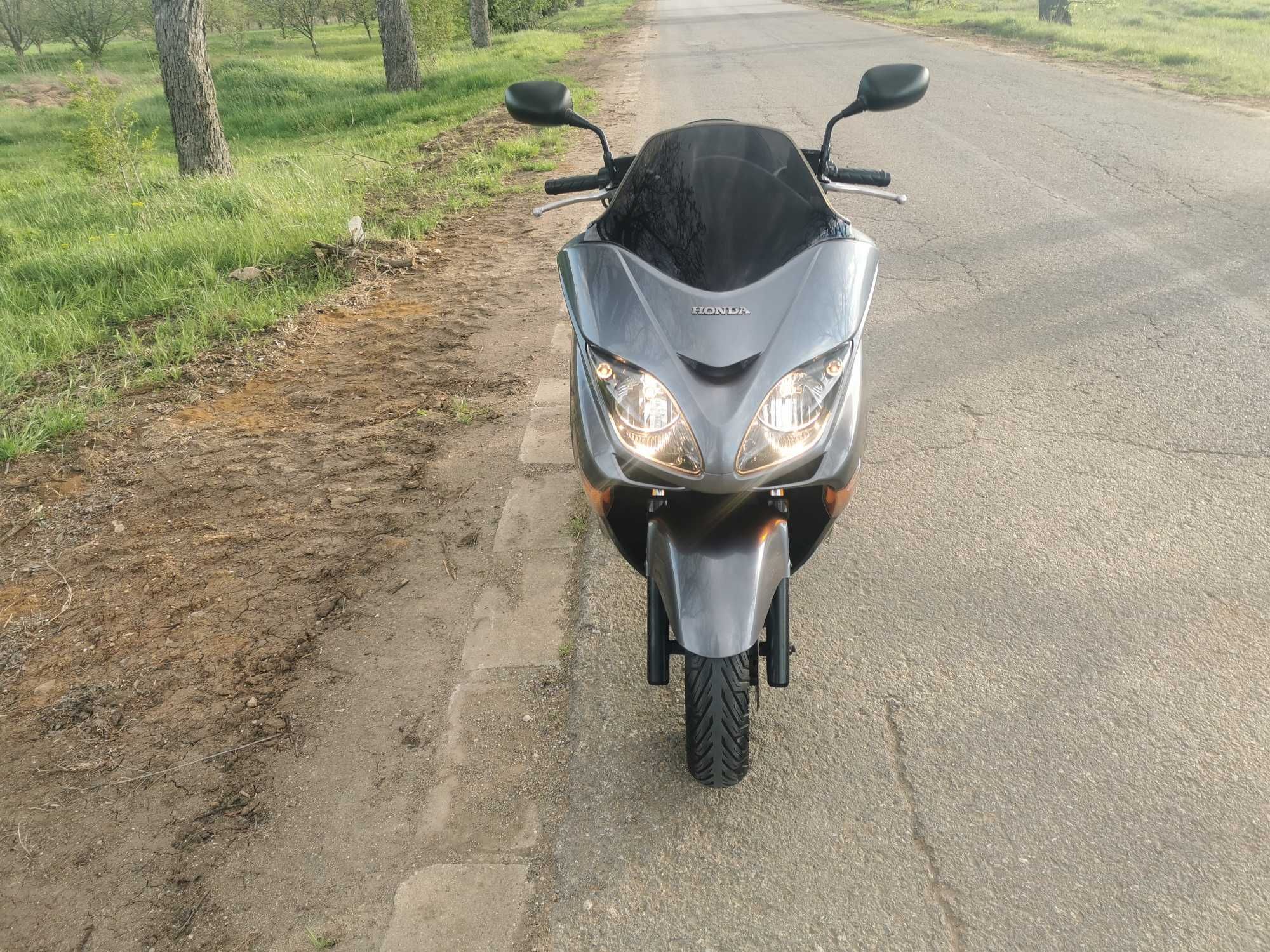 Honda Forza MF08/ Хонда Форца