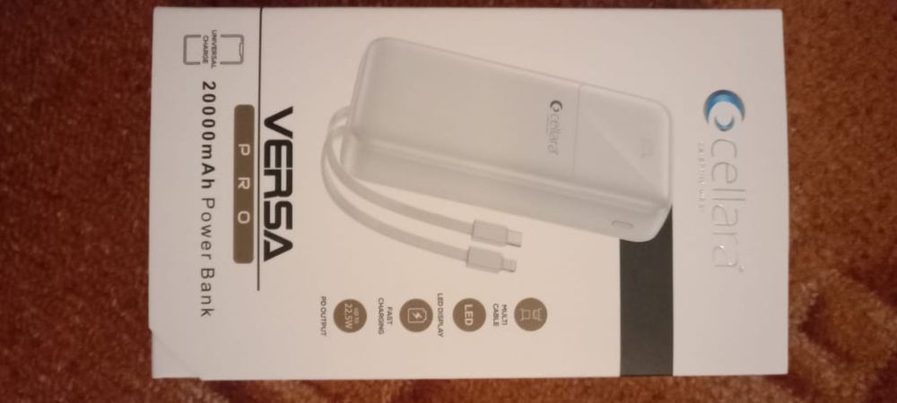 Vand , laptop , maus , baterie externa 2000 Ah Power Bak , stik 256gb
