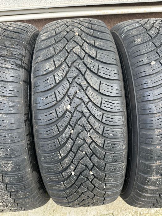 Falken EuroWinter HS01 205/60 R16 92H RunFlat - OFERTA