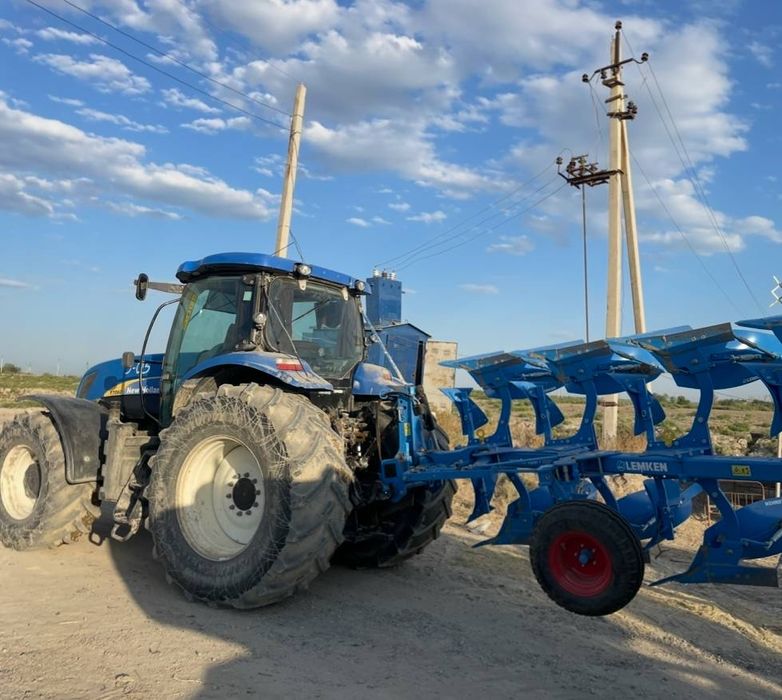 New holland 70/60 sotiladi