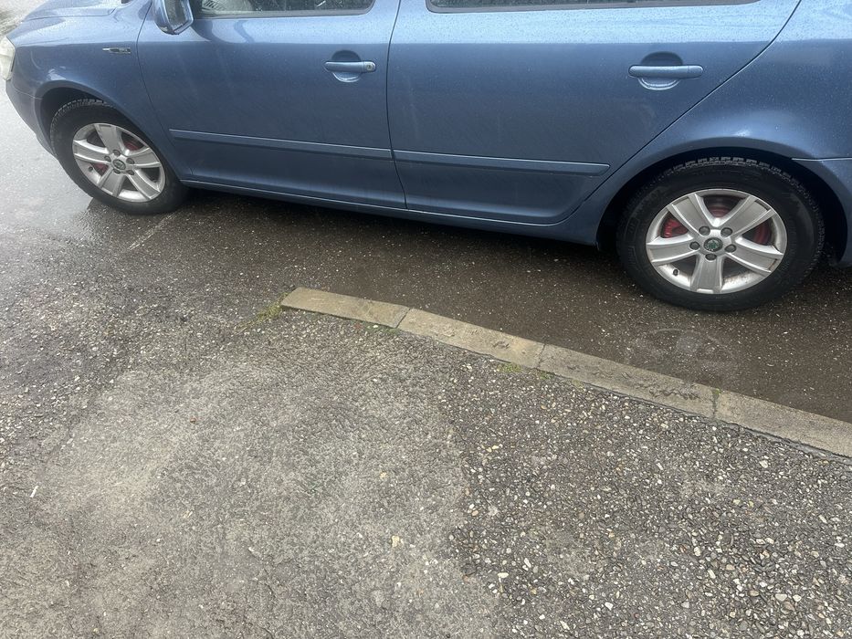 Roti originale Skoda cu anvelope de iarna