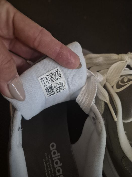 ADIDAS CAMPUS sports shoes