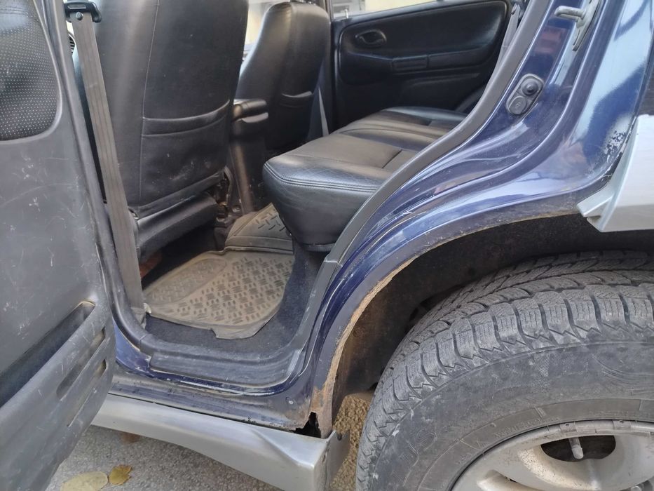 Сузуки Гранд Витара 2005г, 2.0куб ,128