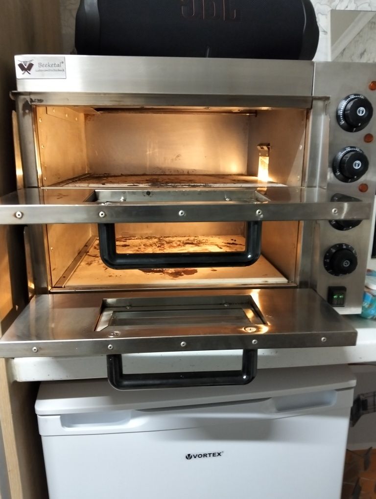 Cuptor pizza 220w