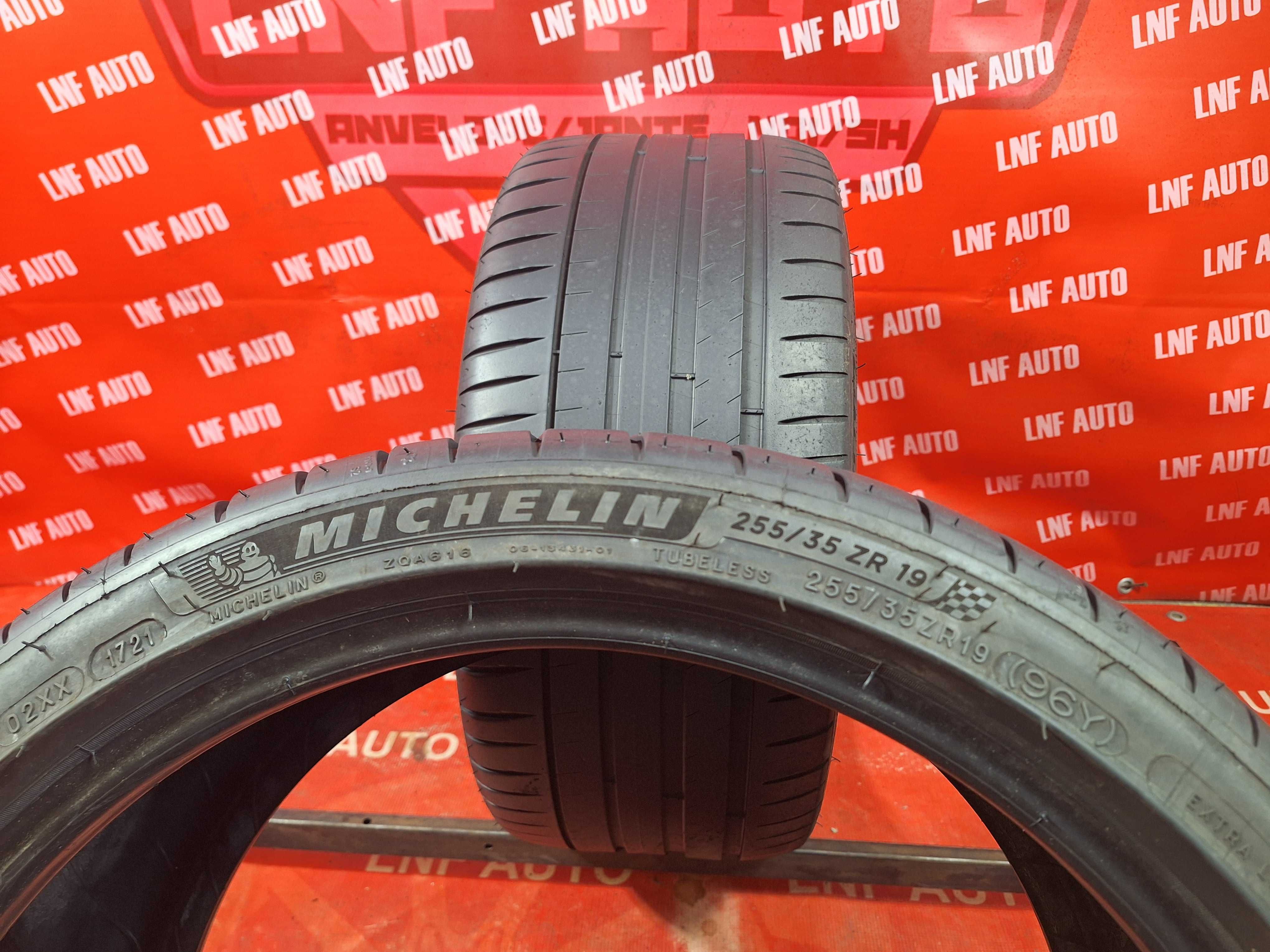 Anvelope de VARA - 255/35/19 - Michelin PS4 - 5.3 MM - DOT 2021 !