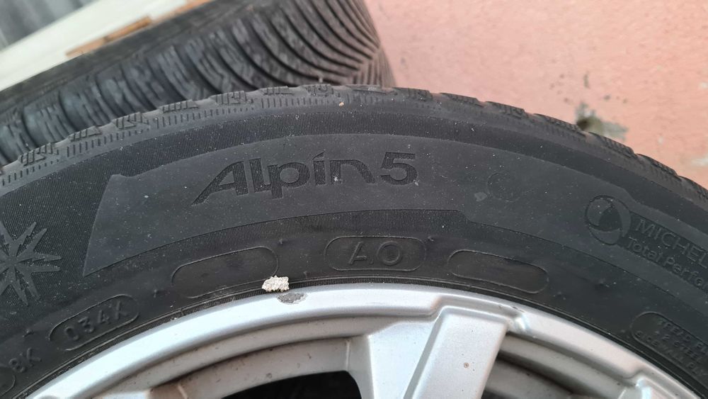 Set jante aliaj RC Design 17" + anvelope iarnă Michelin Alpin 5