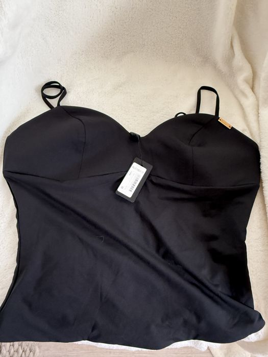 Топ Alessa черен