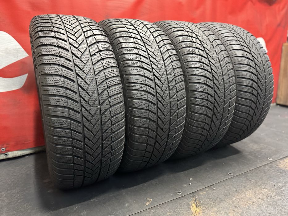255 55 18, Зимни гуми, Bridgestone BlizzakLM005, 4 броя