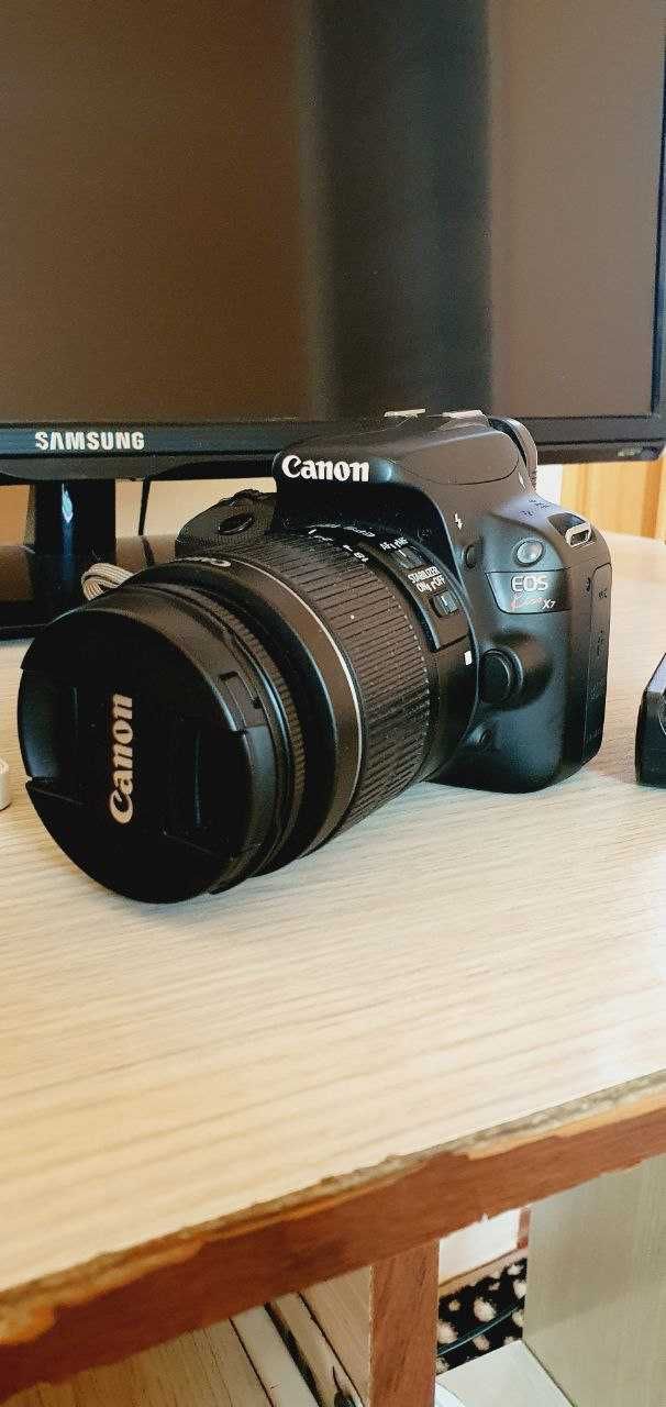 Canon Eos kiso X7