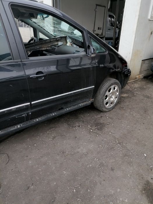 vw sharan 1.9tdi 116кс 4х4 2005г ударен на части