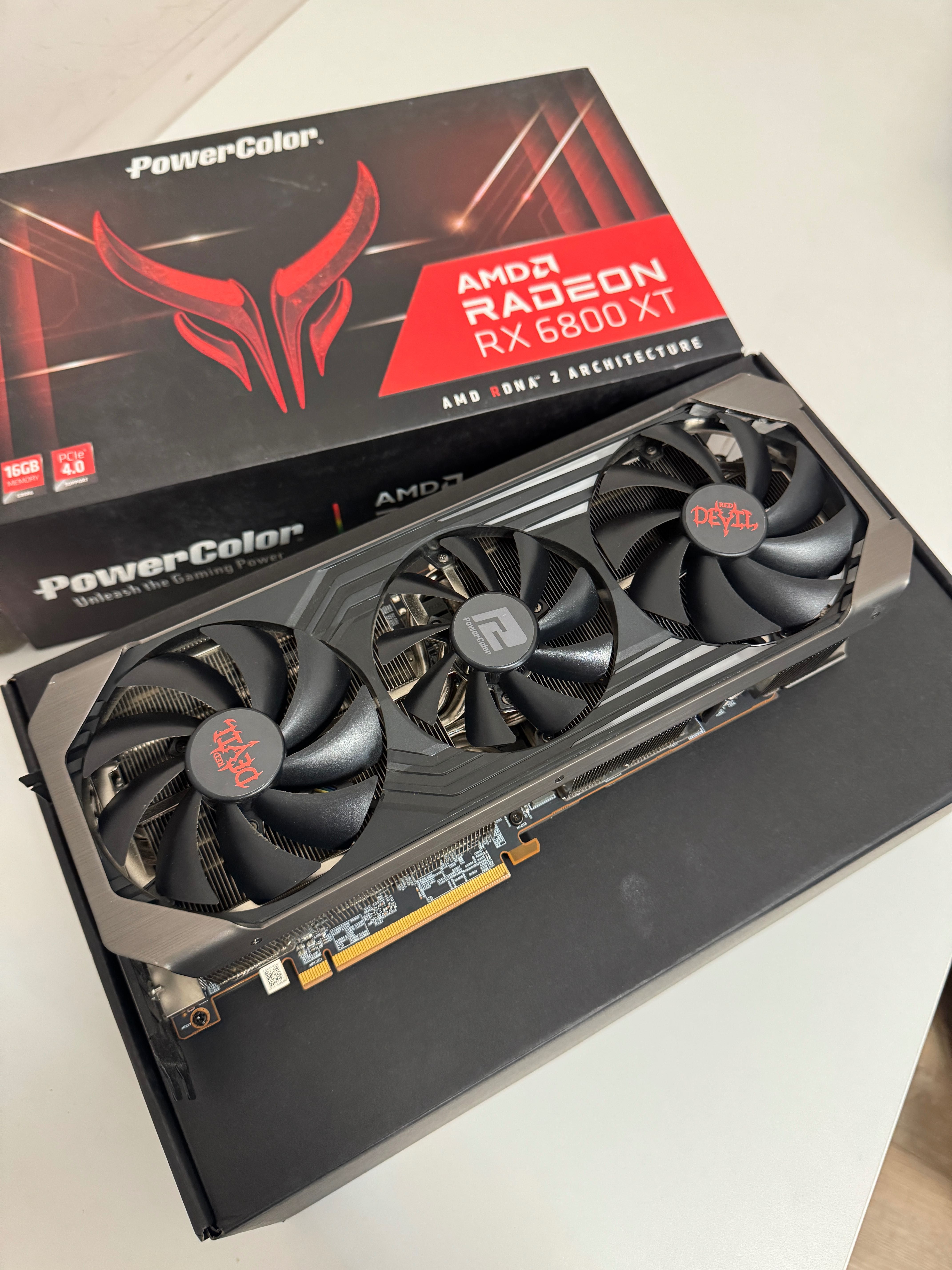видео карта PowerColor Red Devil RX 6800 XT