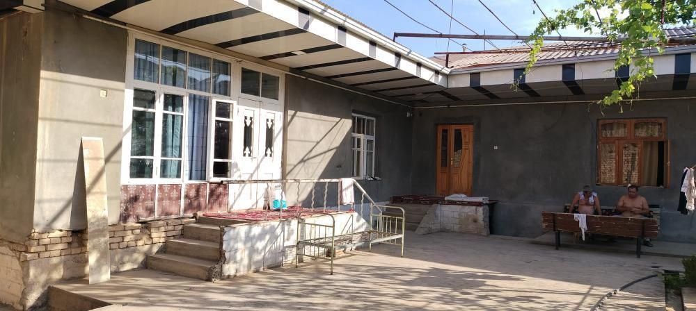 Уй сотилади срочно