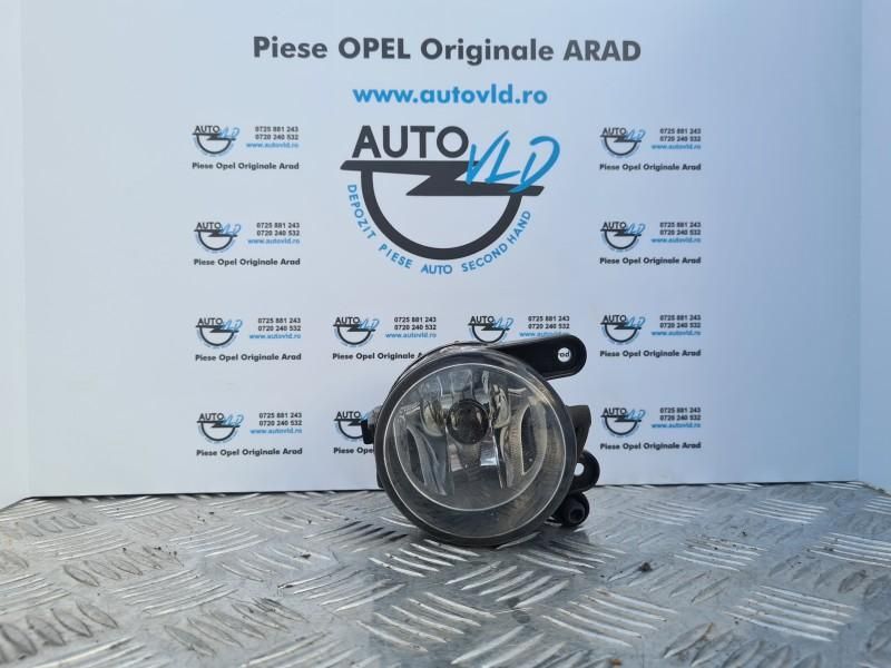 Proiector ceata stanga Volkswagen Golf 5