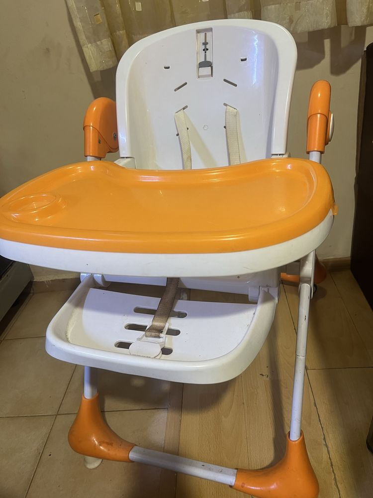 Детски стол за хранене