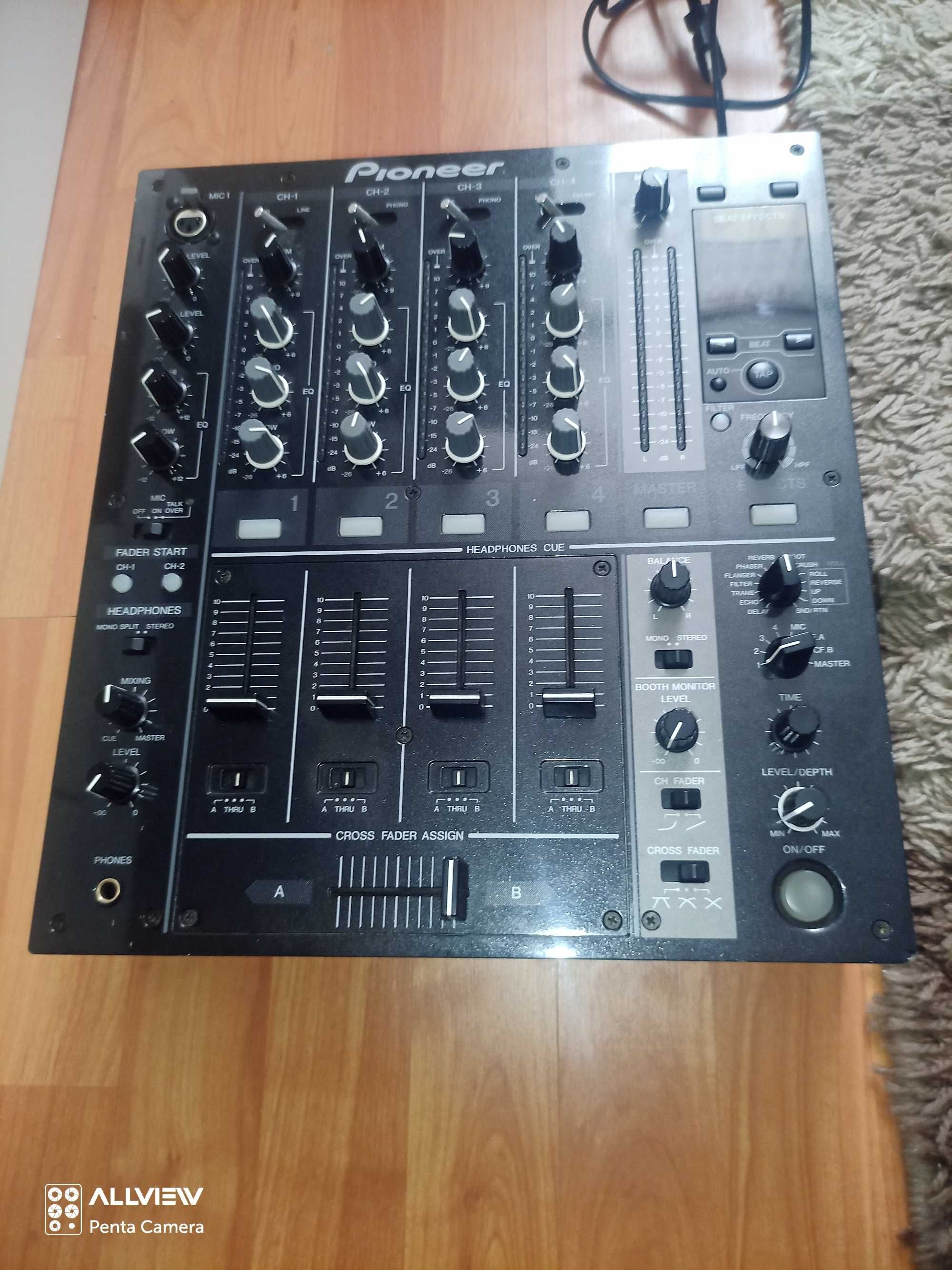 Mixer audio pioneer djm 700