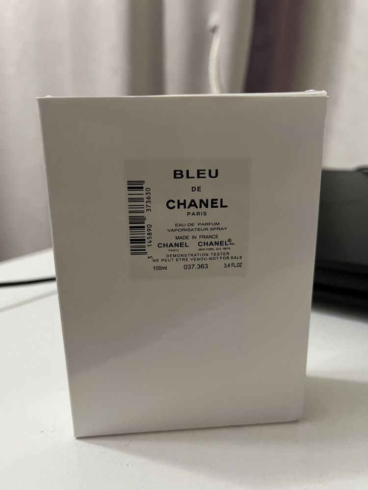 Духи Bleu de chanel.