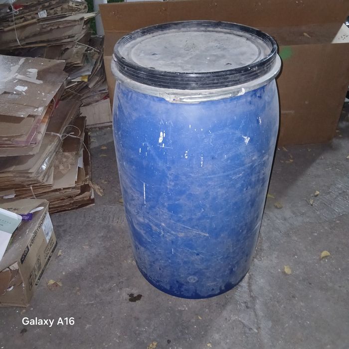 Бочка пластиковые 320 объём