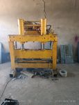 Pres apparat ideal sastayanada
