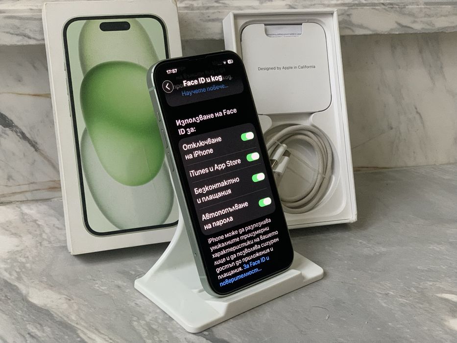 IPhone 15  256GB Green - Като Нов