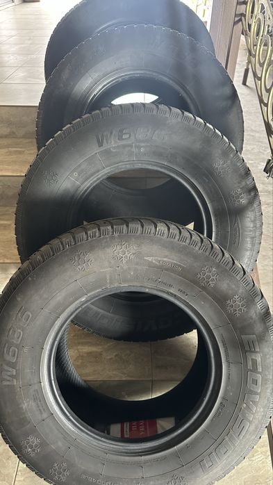 Зимный шины 275/70/R16