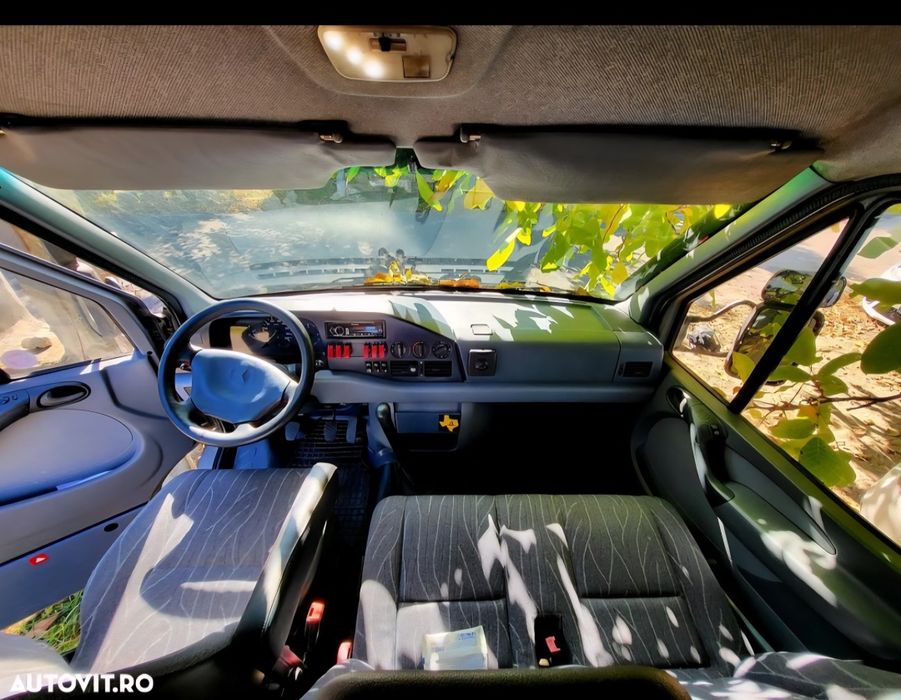 Mercedes-Benz Sprinter 4x4 Camper Off-Road