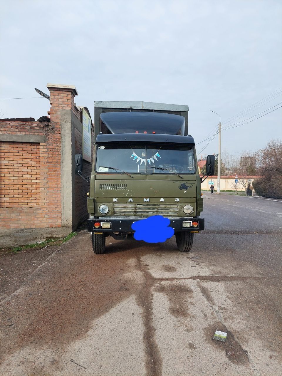 Продаётся камаз.
