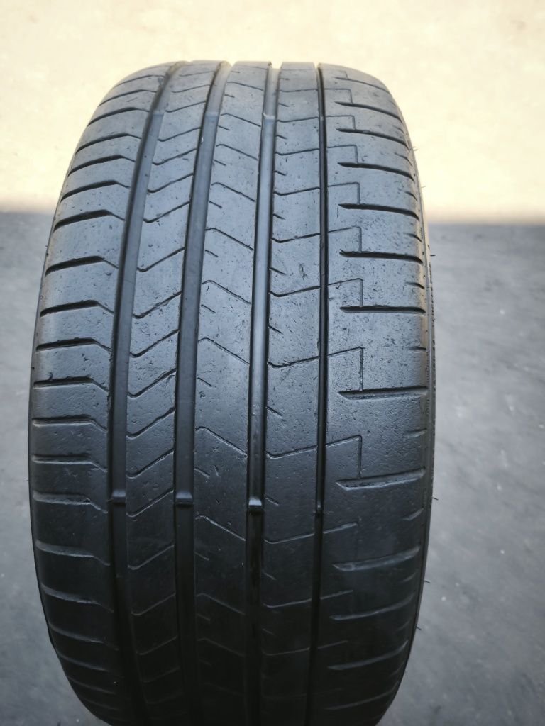 275-40-R22 pirelli x7
