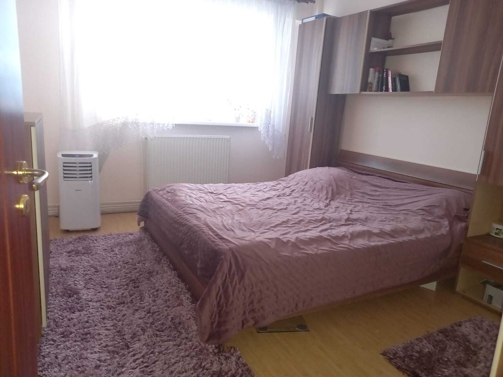 Apartament 6 camere, B-ul Lucian Blaga, Pta Soarelui