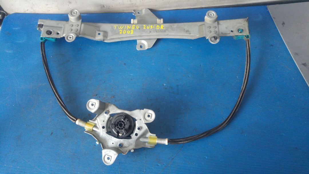 macara geam dreapta renault twingo doua usi