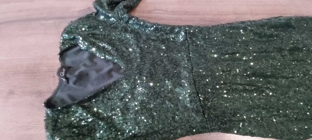 Дамска пайетана рокля