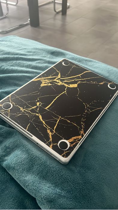 14’ Macbook Pro M1 chip 16GB memory 512gb storage