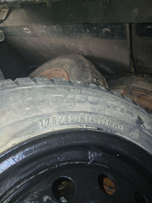 Комплект r14 175/65 зима на шипах