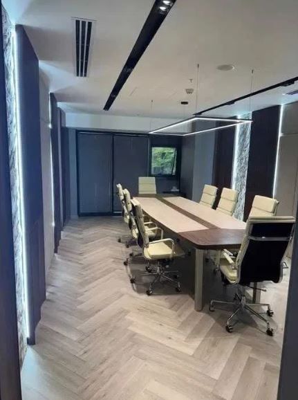 Сдается офис на Дархане, Акай Сити, 685 м² С МЕБЕЛЬЮ