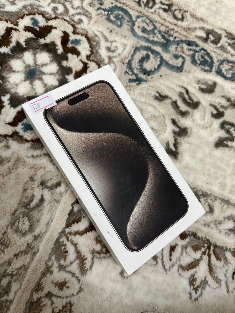 Продаю IPhone 15 pro