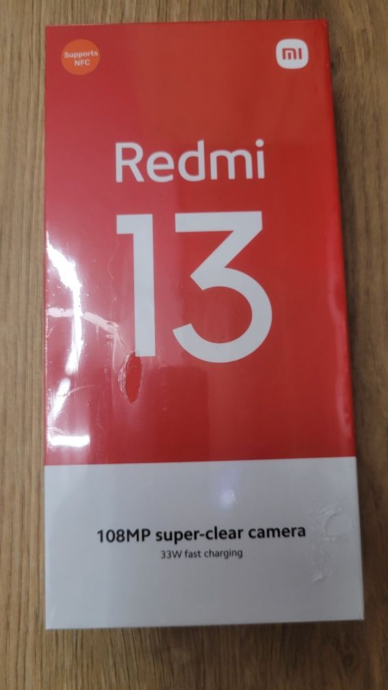 НОВ Неразопакован Смартфон Xiaomi - Redmi 13, 6.79'', 6GB/128GB