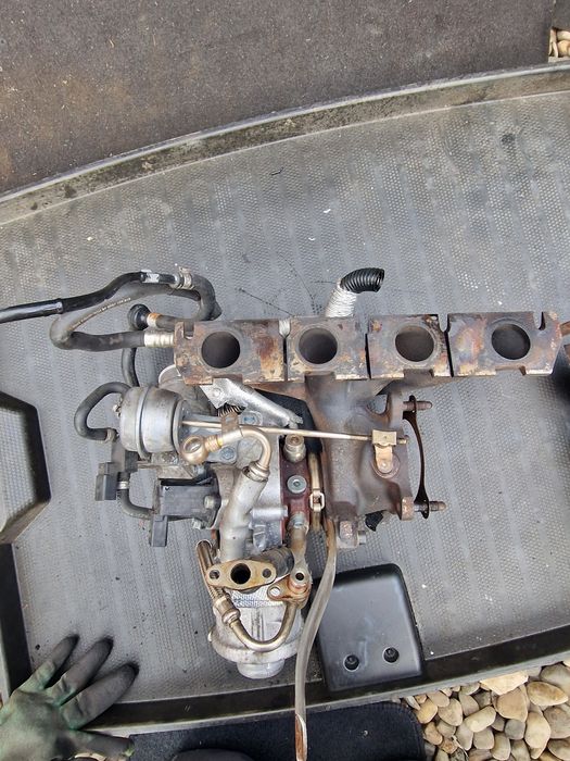 Turbina Audi A4 B8 A5 A6 2.0 DIESEL, 2.0 1.8 BENZINA galerie evacuare