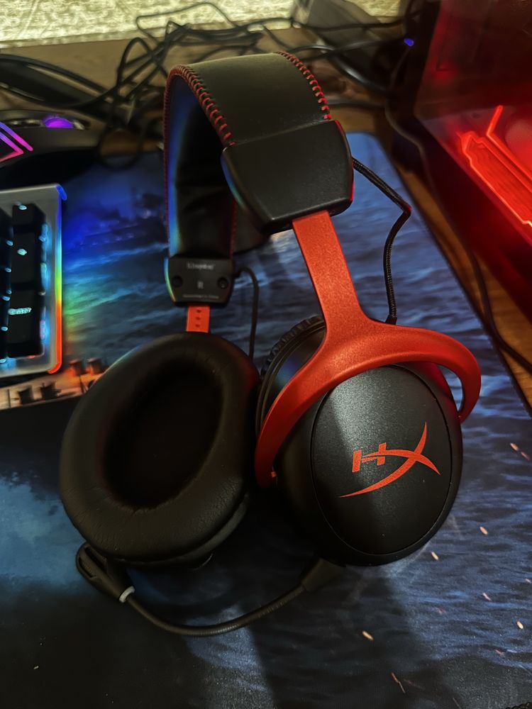 ТОРГ, срочно HyperX Cloud 2, II, ll, | в идеальном состоянии наушники