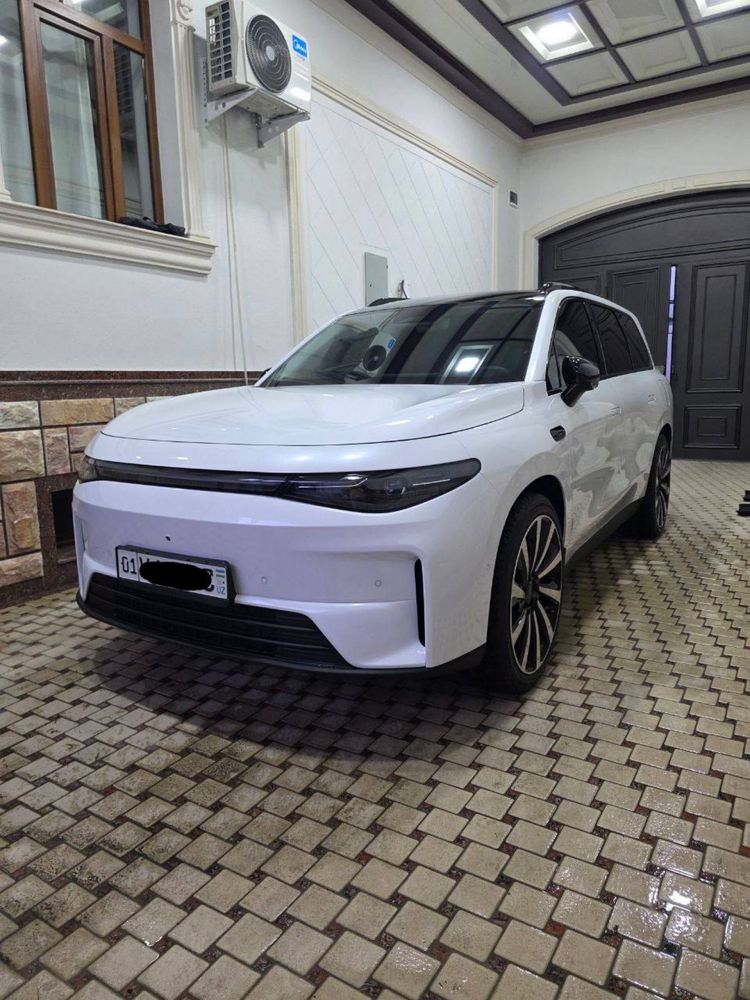 Leapmotor C16 Hibrid Срочно сотилади