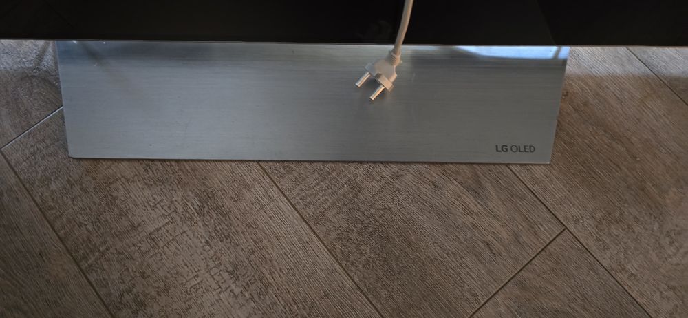 телевизор lg не работает на запчасти просьба прочитать описание