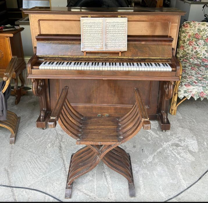 Mobila second hand made in Italia