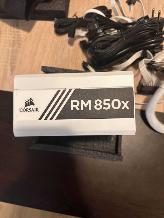 Corsair RM850x Gold – модулно захранване