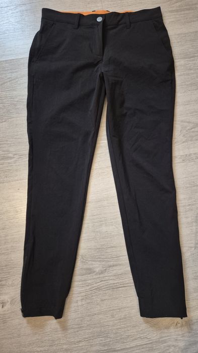 Vând pantaloni golf MACADE, mărime 38