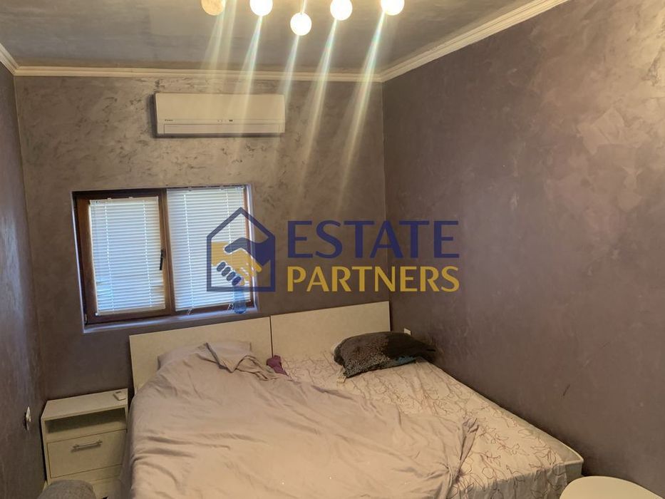 Къща в Пловдив, област-с.Дълбок извор площ 230 цена 207000