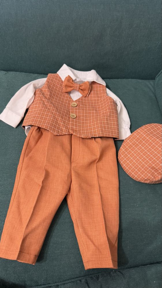 Costum de ocazie bebelusi