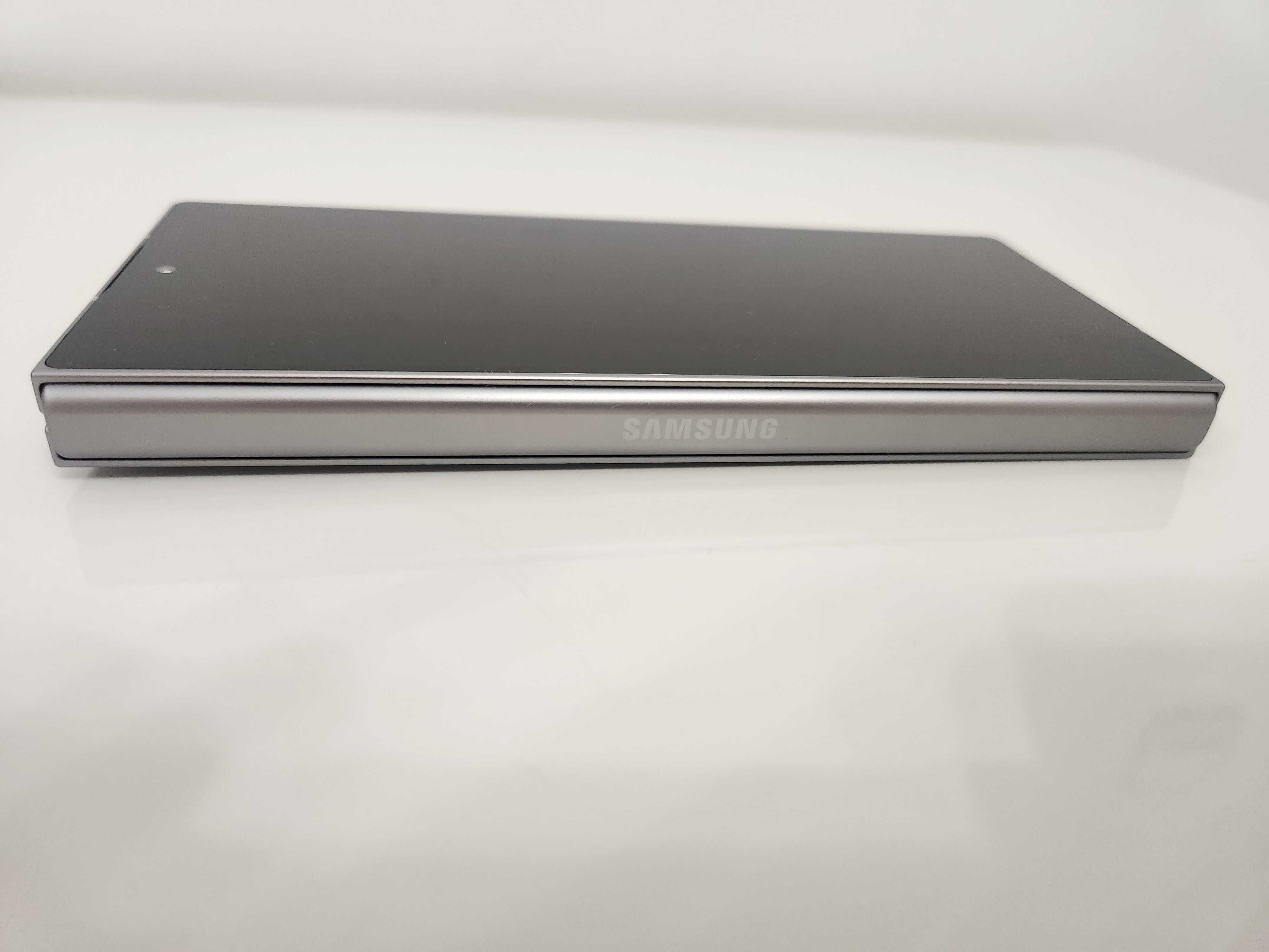 Samsung Galaxy Z Fold 6