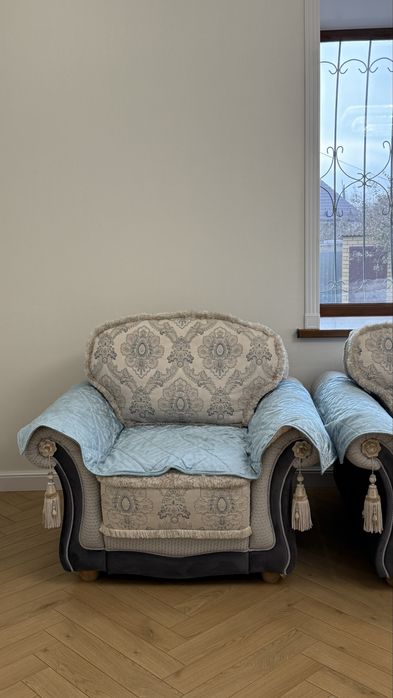 Продам диван в отличном состоянии