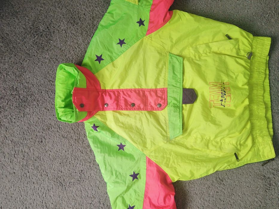 Vand haina dama,sport de iarna/sporturi de iarna calitate.mar. M